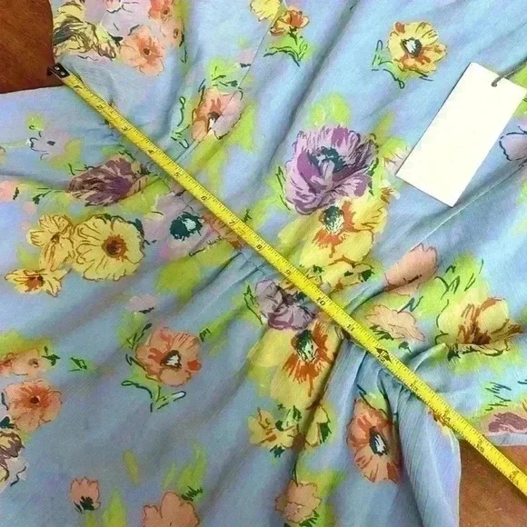 NWT WAYF floral dress - Picture 9 of 10